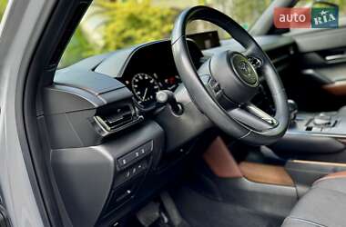 Внедорожник / Кроссовер Mazda MX-30 2020 в 