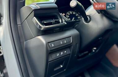 Внедорожник / Кроссовер Mazda MX-30 2020 в 