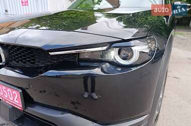 Позашляховик / Кросовер Mazda MX-30 2020 в 