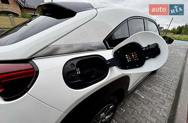 Внедорожник / Кроссовер Mazda MX-30 2022 в 