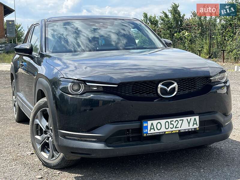 Позашляховик / Кросовер Mazda MX-30 2020 в 