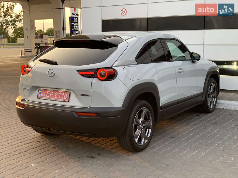 Позашляховик / Кросовер Mazda MX-30 2020 в Рівному