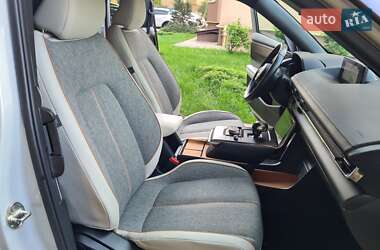 Внедорожник / Кроссовер Mazda MX-30 2020 в 