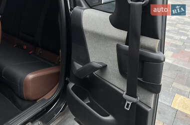 Внедорожник / Кроссовер Mazda MX-30 2021 в 