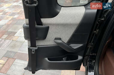 Внедорожник / Кроссовер Mazda MX-30 2021 в 