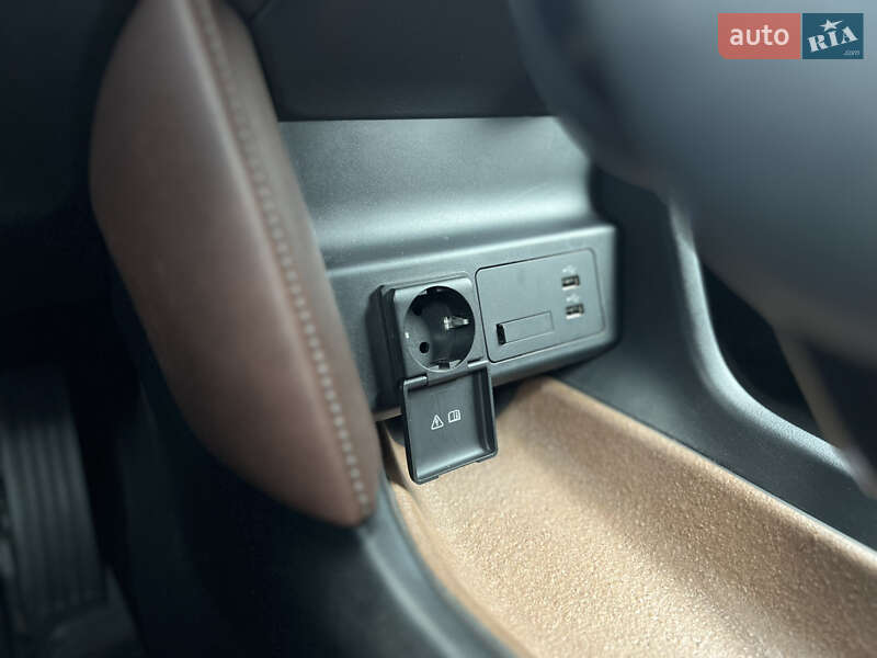 Позашляховик / Кросовер Mazda MX-30 2021 в Києві