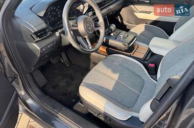 Внедорожник / Кроссовер Mazda MX-30 2020 в 