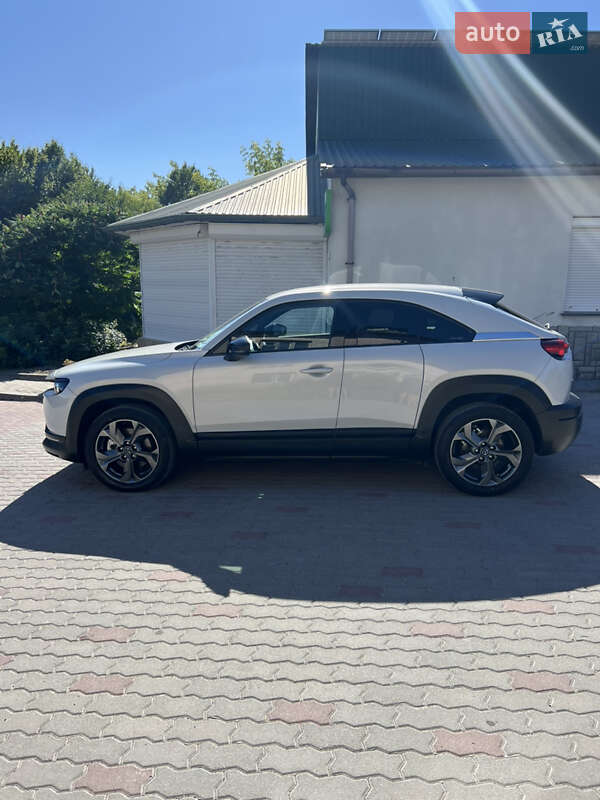 Внедорожник / Кроссовер Mazda MX-30 2021 в Золочеве