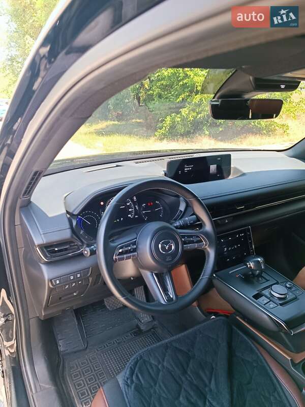 Позашляховик / Кросовер Mazda MX-30 2020 в Дніпрі