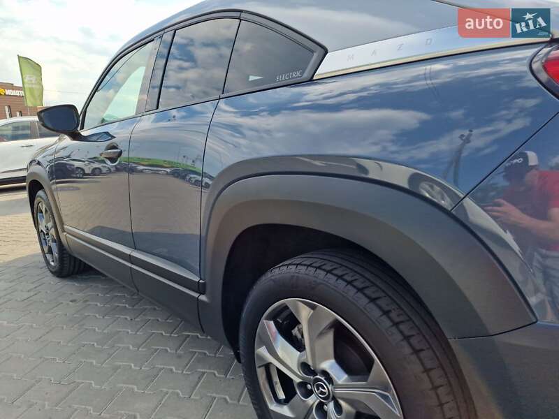 Внедорожник / Кроссовер Mazda MX-30 2020 в Виннице