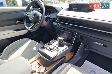 Внедорожник / Кроссовер Mazda MX-30 2021 в 