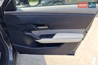 Внедорожник / Кроссовер Mazda MX-30 2021 в 