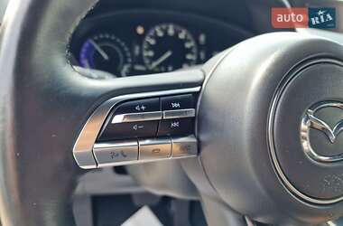 Внедорожник / Кроссовер Mazda MX-30 2021 в 