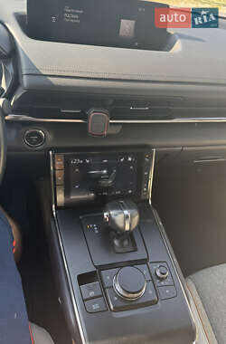 Внедорожник / Кроссовер Mazda MX-30 2021 в 