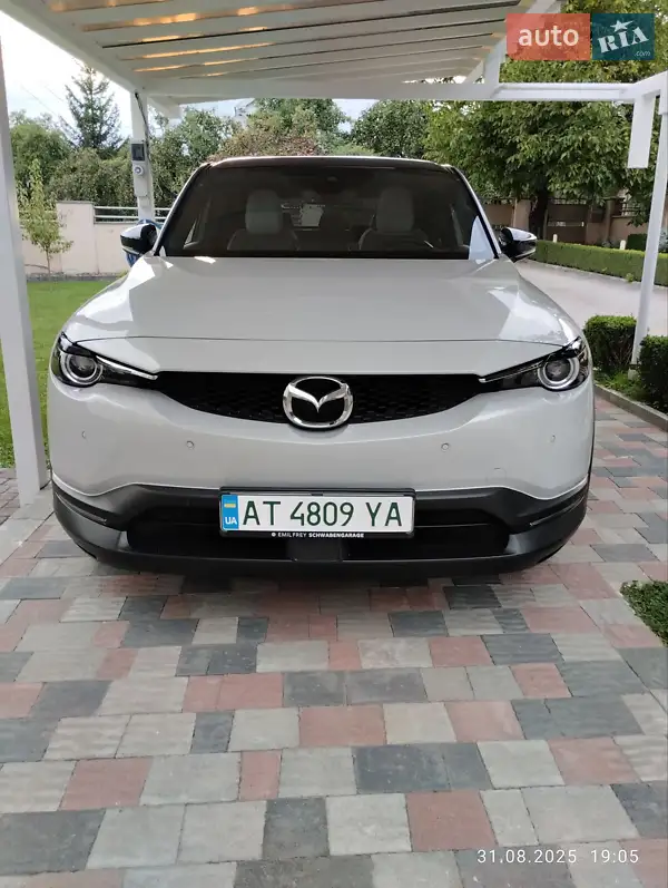 Mazda MX-30 2020