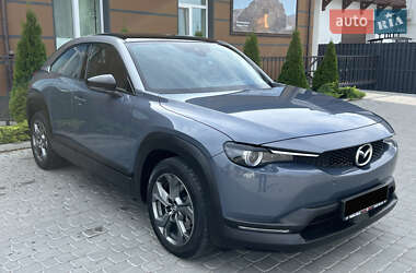Внедорожник / Кроссовер Mazda MX-30 2020 в 