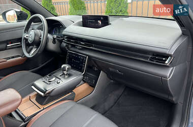 Внедорожник / Кроссовер Mazda MX-30 2020 в 