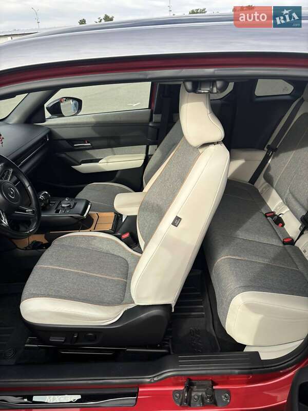 Позашляховик / Кросовер Mazda MX-30 2021 в Києві фото 11 Позашляховик / Кросовер Mazda MX-30 2021 в Києві