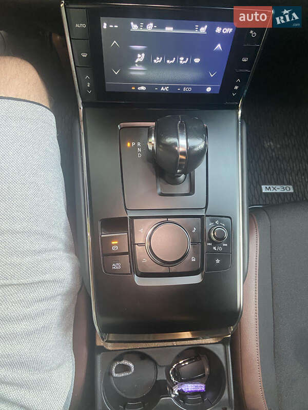 Позашляховик / Кросовер Mazda MX-30 2021 в Мукачевому