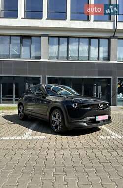 Внедорожник / Кроссовер Mazda MX-30 2022 в 