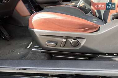 Внедорожник / Кроссовер Mazda MX-30 2022 в 