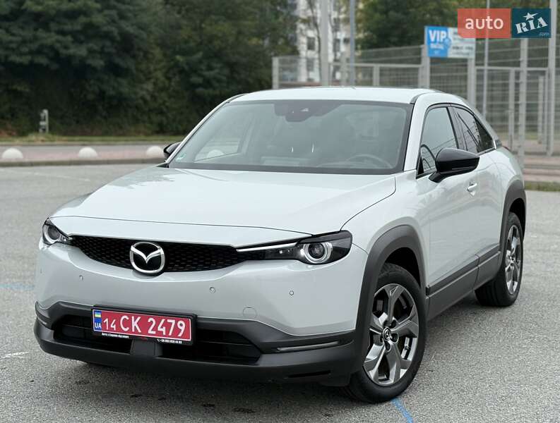 Внедорожник / Кроссовер Mazda MX-30 2021 в 