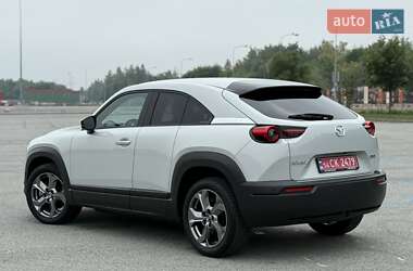 Внедорожник / Кроссовер Mazda MX-30 2021 в 