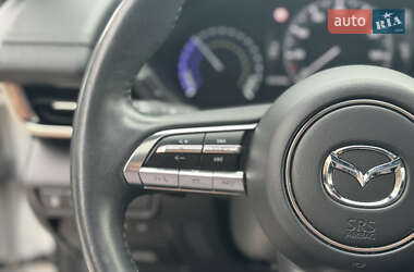 Позашляховик / Кросовер Mazda MX-30 2020 в 