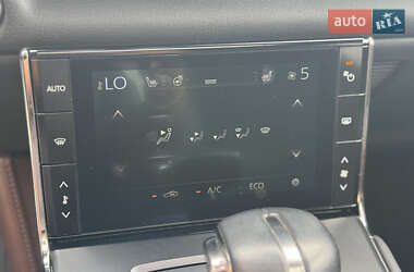 Позашляховик / Кросовер Mazda MX-30 2020 в 