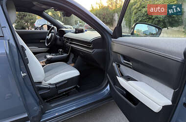 Внедорожник / Кроссовер Mazda MX-30 2022 в 