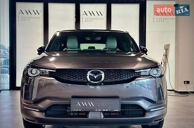 Позашляховик / Кросовер Mazda MX-30 2020 в 