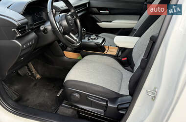 Внедорожник / Кроссовер Mazda MX-30 2023 в 