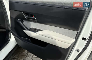 Внедорожник / Кроссовер Mazda MX-30 2023 в 