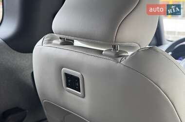 Внедорожник / Кроссовер Mazda MX-30 2020 в 