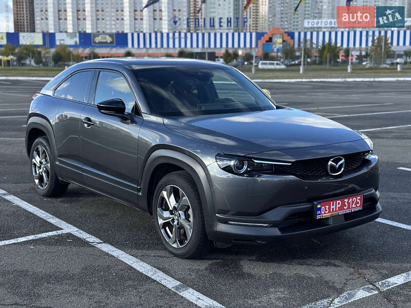 Внедорожник / Кроссовер Mazda MX-30 2022 в Киеве