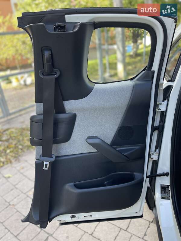 Внедорожник / Кроссовер Mazda MX-30 2022 в Хмельницком фото 36 Внедорожник / Кроссовер Mazda MX-30 2022 в Хмельницком