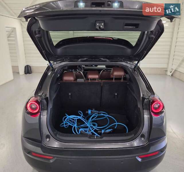 Позашляховик / Кросовер Mazda MX-30 2021 в Києві