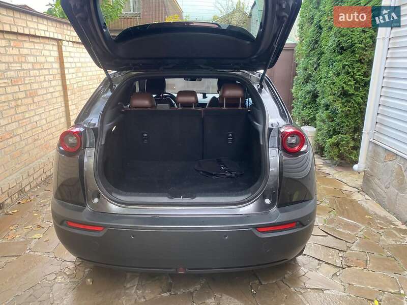 Позашляховик / Кросовер Mazda MX-30 2021 в Києві