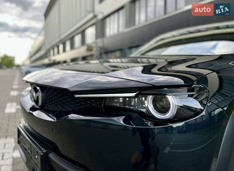 Позашляховик / Кросовер Mazda MX-30 2021 в Івано-Франківську