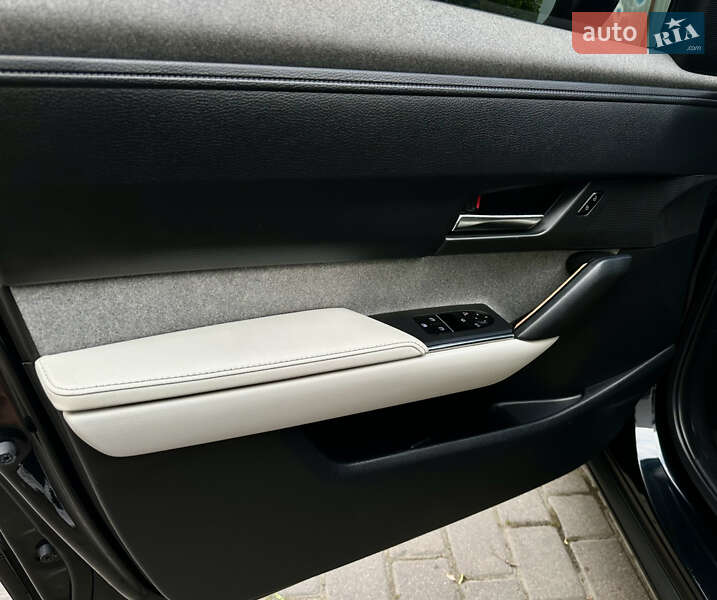 Позашляховик / Кросовер Mazda MX-30 2021 в Івано-Франківську