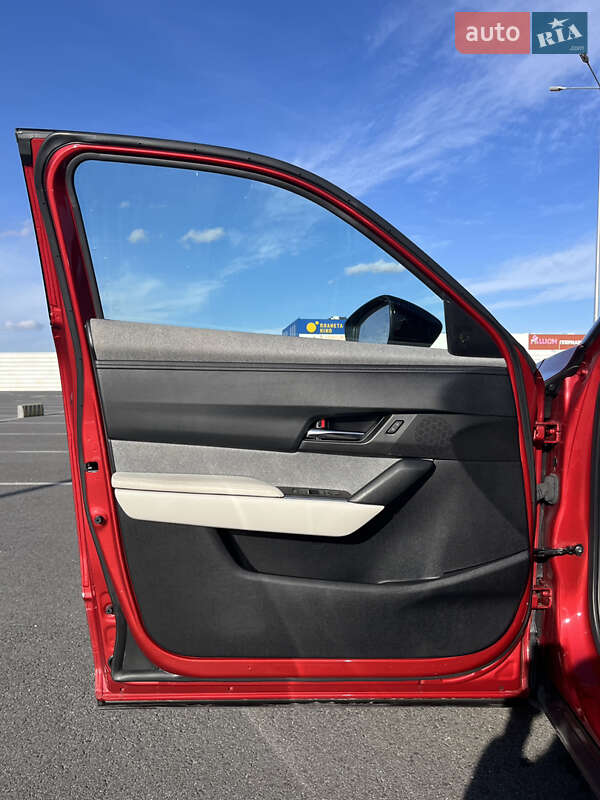 Позашляховик / Кросовер Mazda MX-30 2020 в Львові