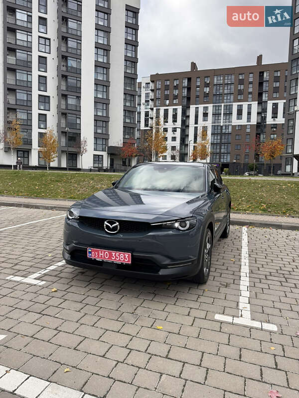 Внедорожник / Кроссовер Mazda MX-30 2021 в Луцке