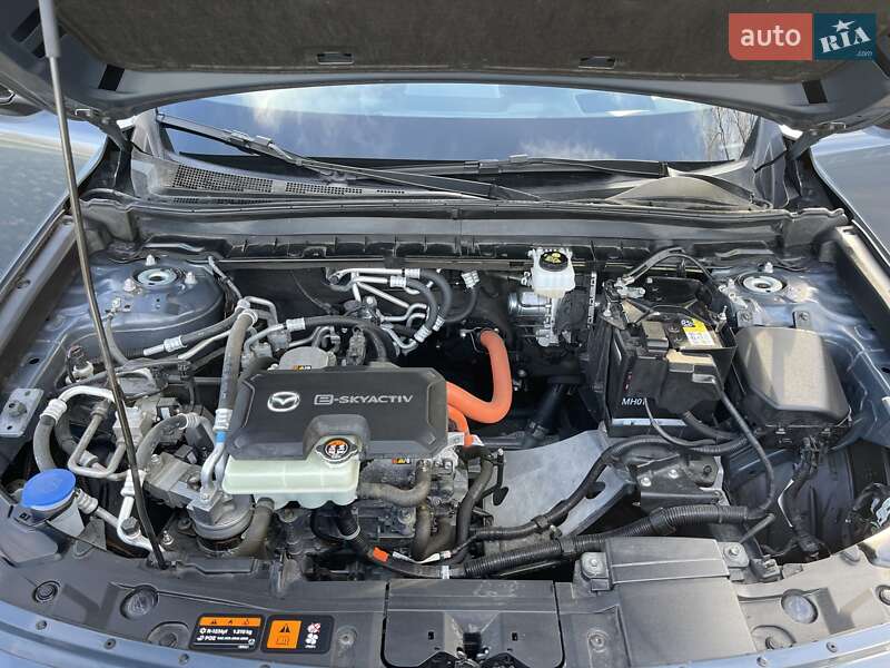 Позашляховик / Кросовер Mazda MX-30 2020 в Хмельницькому