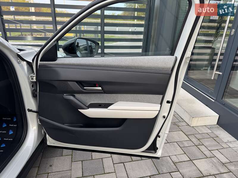 Внедорожник / Кроссовер Mazda MX-30 2021 в Ровно