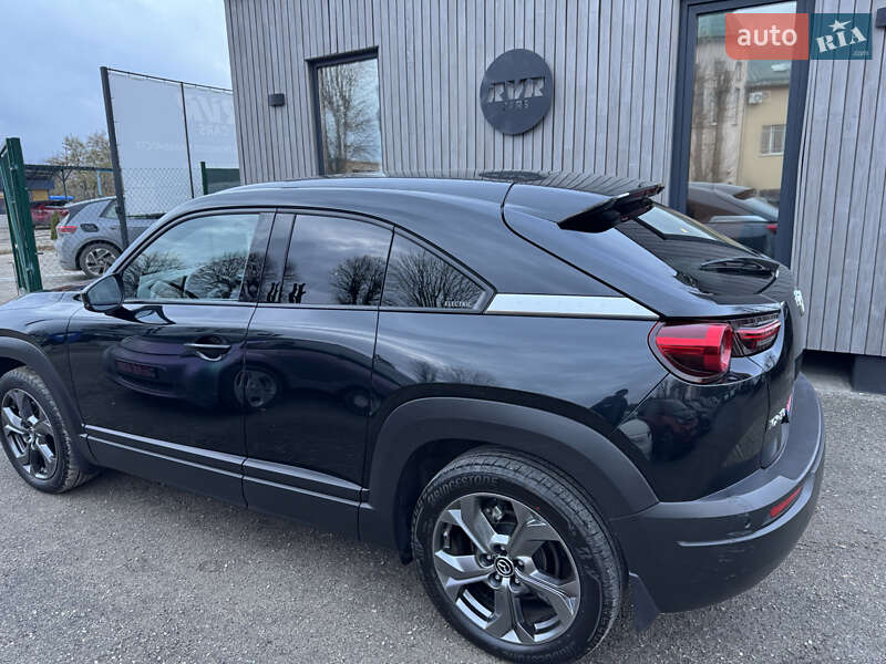 Внедорожник / Кроссовер Mazda MX-30 2020 в Тернополе