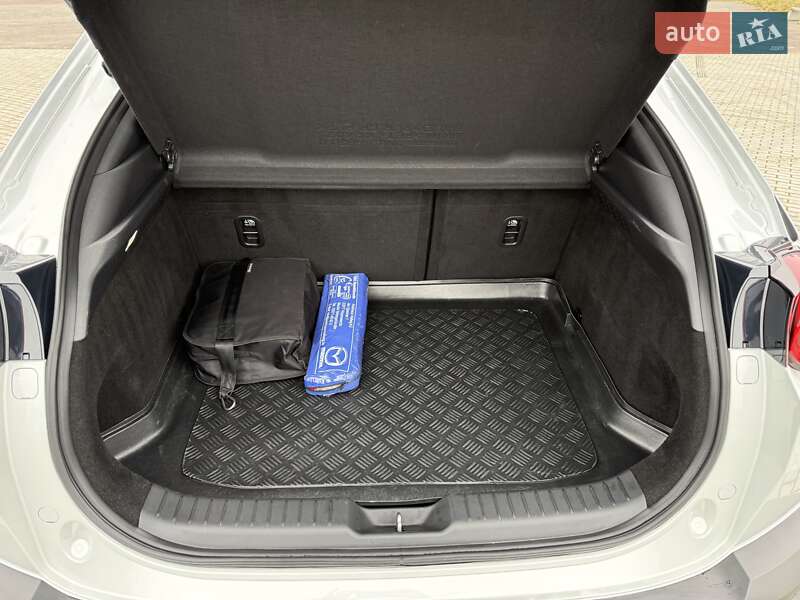 Внедорожник / Кроссовер Mazda MX-30 2021 в Львове