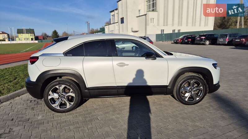 Позашляховик / Кросовер Mazda MX-30 2020 в Володимирі фото 4 Позашляховик / Кросовер Mazda MX-30 2020 в Володимирі