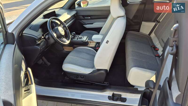 Позашляховик / Кросовер Mazda MX-30 2020 в Володимирі фото 17 Позашляховик / Кросовер Mazda MX-30 2020 в Володимирі