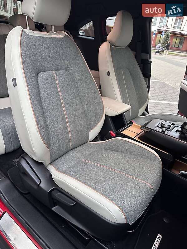 Внедорожник / Кроссовер Mazda MX-30 2022 в Ивано-Франковске