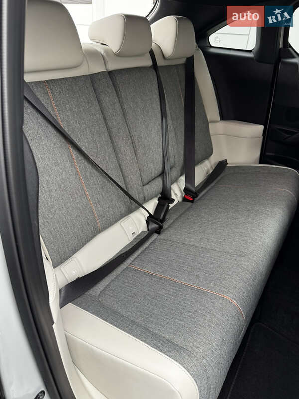 Внедорожник / Кроссовер Mazda MX-30 2021 в Одессе